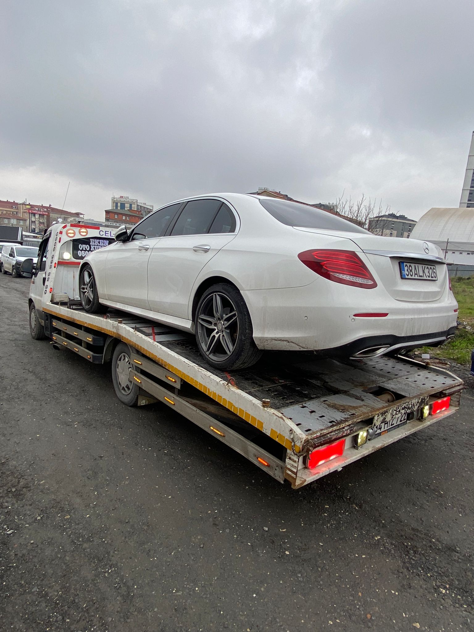 Eken Oto Kurtarıcı Görseli - 15